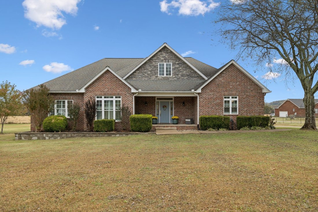 House in Lebanon, Tennessee, United States 2 - 17639813