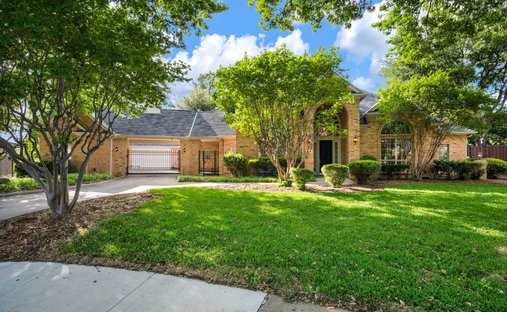 House in Plano, Texas, United States 1