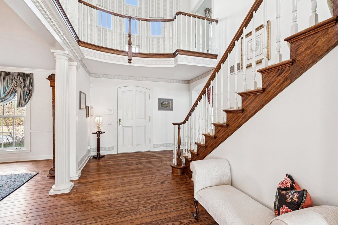 House in Palatine, Illinois, United States 2 - 17639625