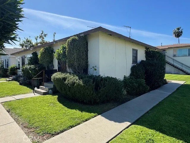 Whittier, California, United States 2 - 17606914