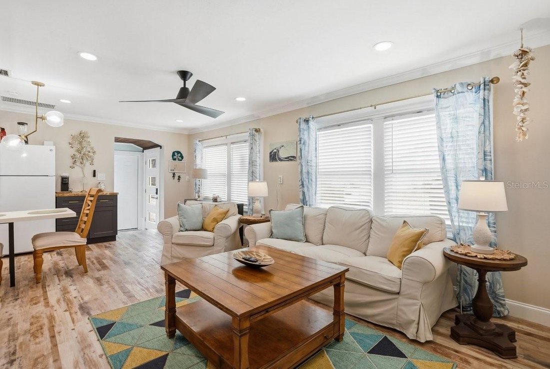 House in Treasure Island, Florida, United States 4 - 17640194