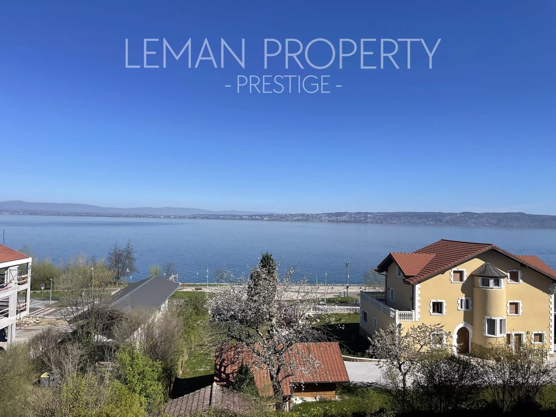 Apartment in Bord du Lac, Evian-les-Bains, France 2 - 17641815