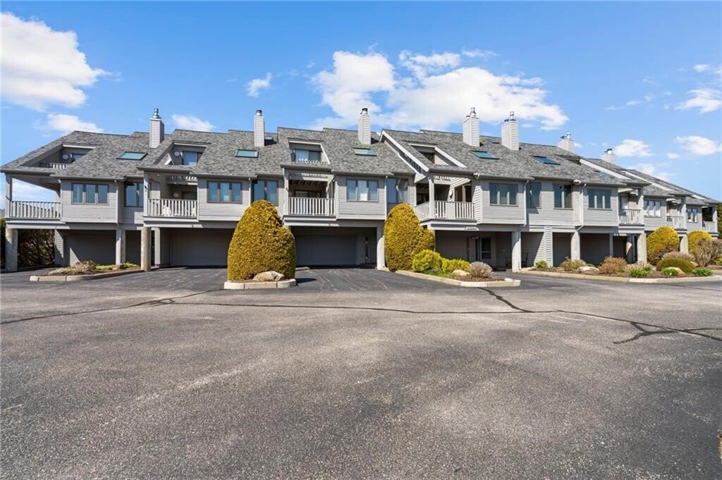 House in Narragansett, Rhode Island, United States 3 - 17639928