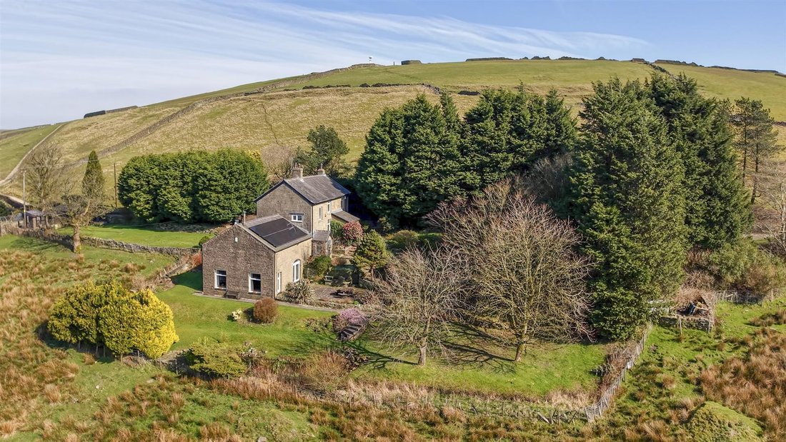House in Crawshawbooth, Borough of Rossendale, England 2 - 17641006