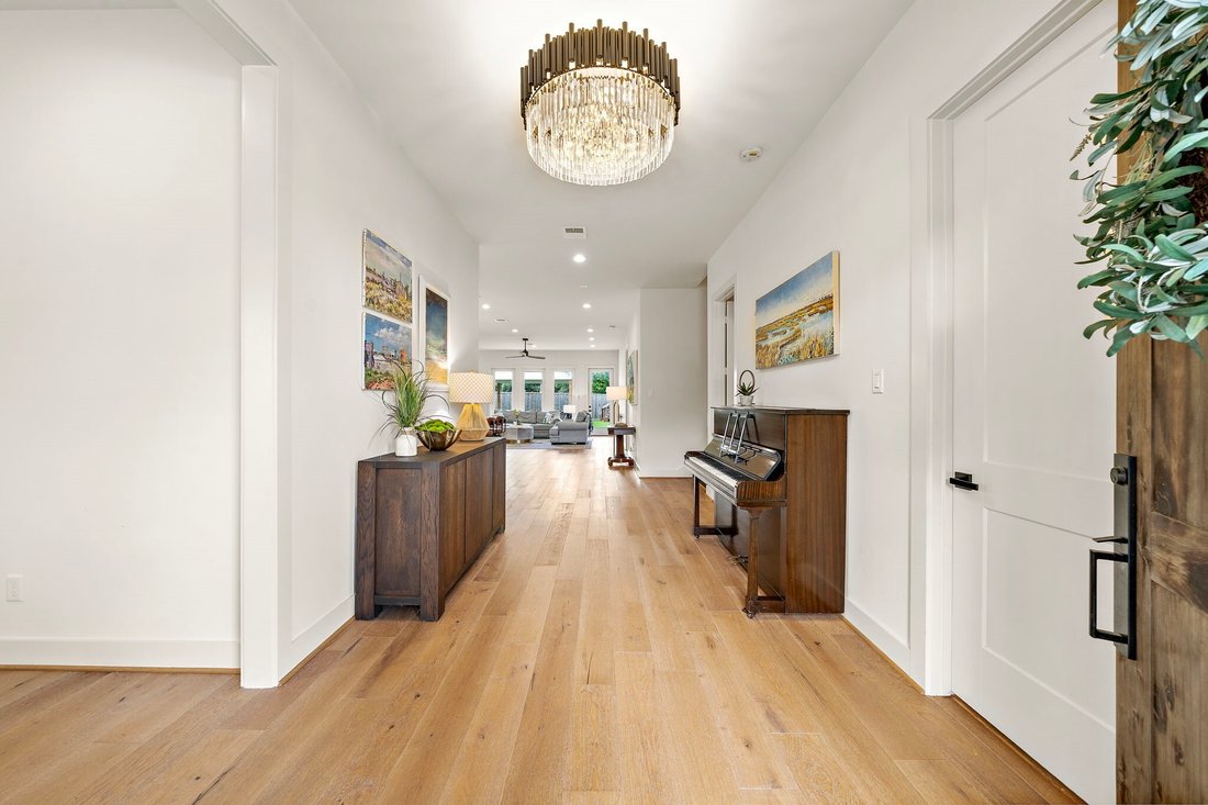 House in Houston, Texas, United States 4 - 17639817