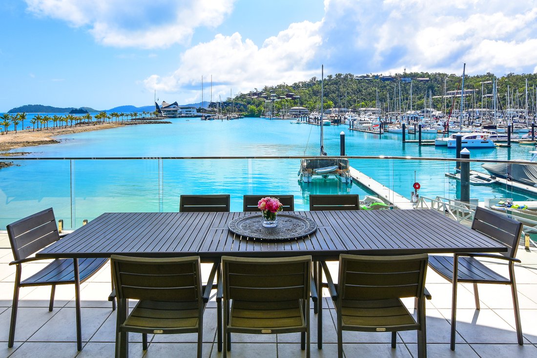 Apartment in Hamilton Island, Queensland, Australia 1 - 17642056