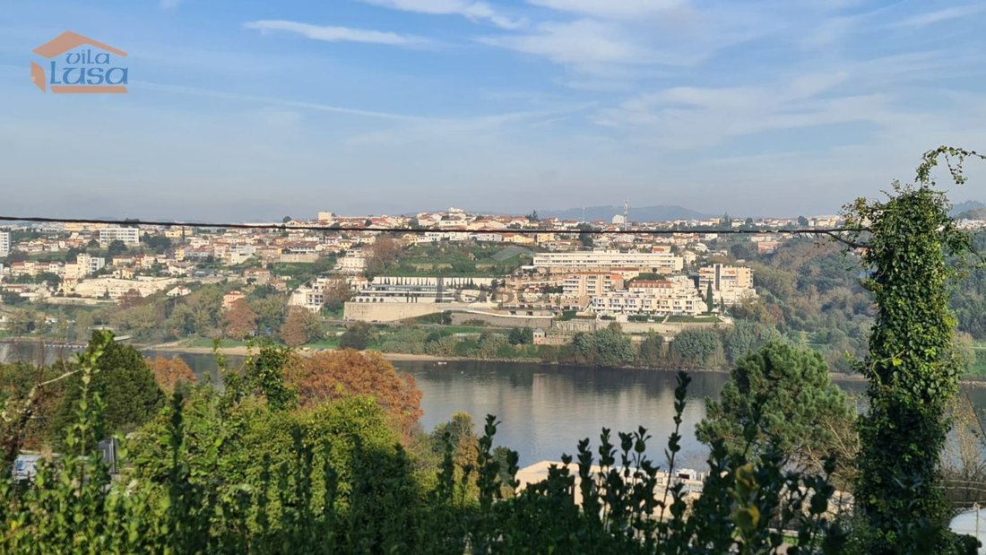 Villa in Oliveira do Douro, Porto District, Portugal 2 - 17640539