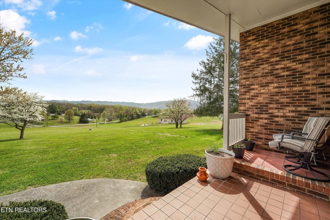 House in Newport, Tennessee, United States 4 - 17639669