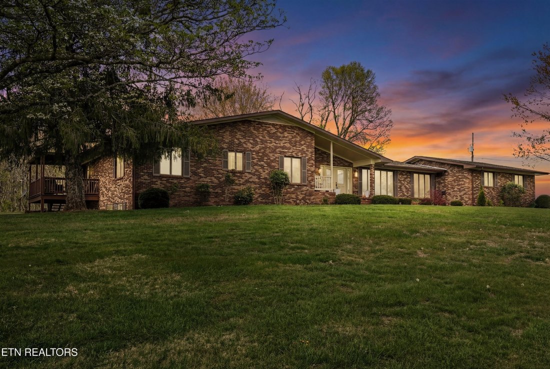 House in Newport, Tennessee, United States 1 - 17639669