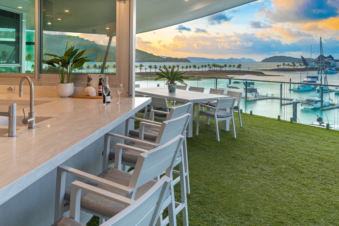 Apartment in Hamilton Island, Queensland, Australia 2 - 17642024