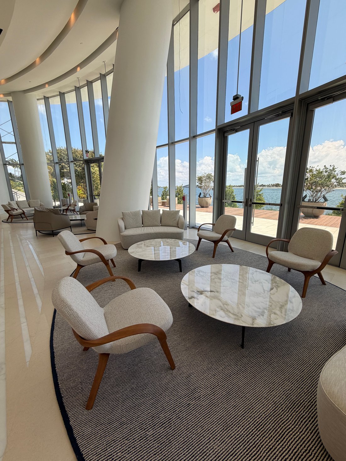 Condo in Miami, Florida, United States 4 - 17641949
