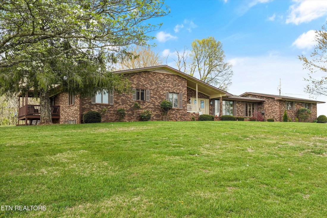 House in Newport, Tennessee, United States 2 - 17639669