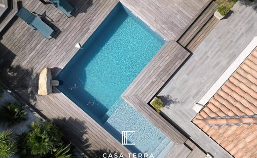 Villa in Zonza, Corsica, France 1