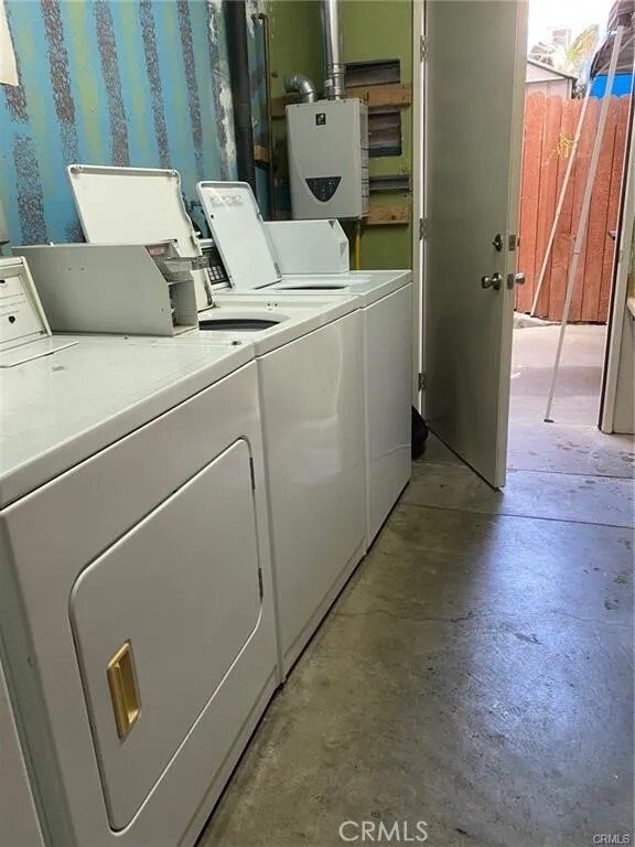 Condo in Signal Hill, California, United States 5 - 16525690