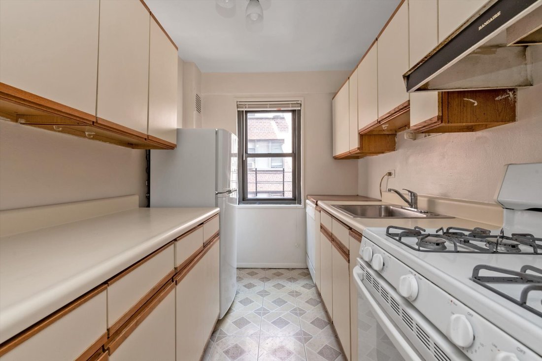 Condo in New York, New York, United States 4 - 17641962