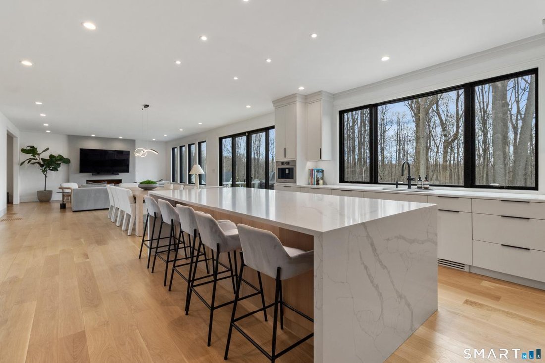 House in Newtown, Connecticut, United States 5 - 17641643