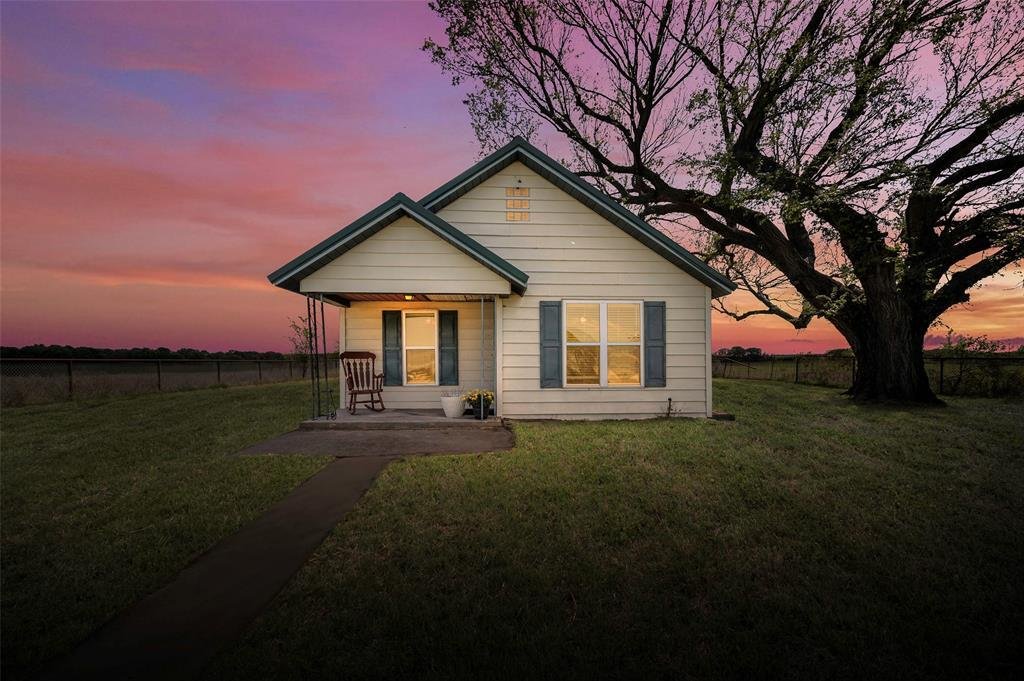 House in Nocona, Texas, United States 3 - 17640517