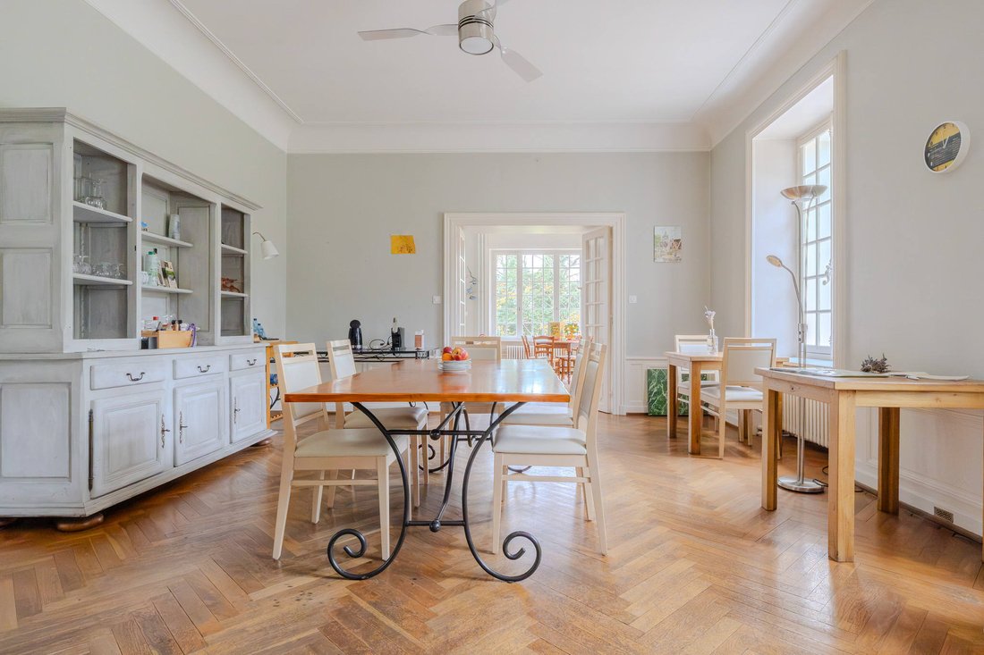 40 Minutes From Dijon In Dole, Bourgogne Franche Comté, France For Sale ...