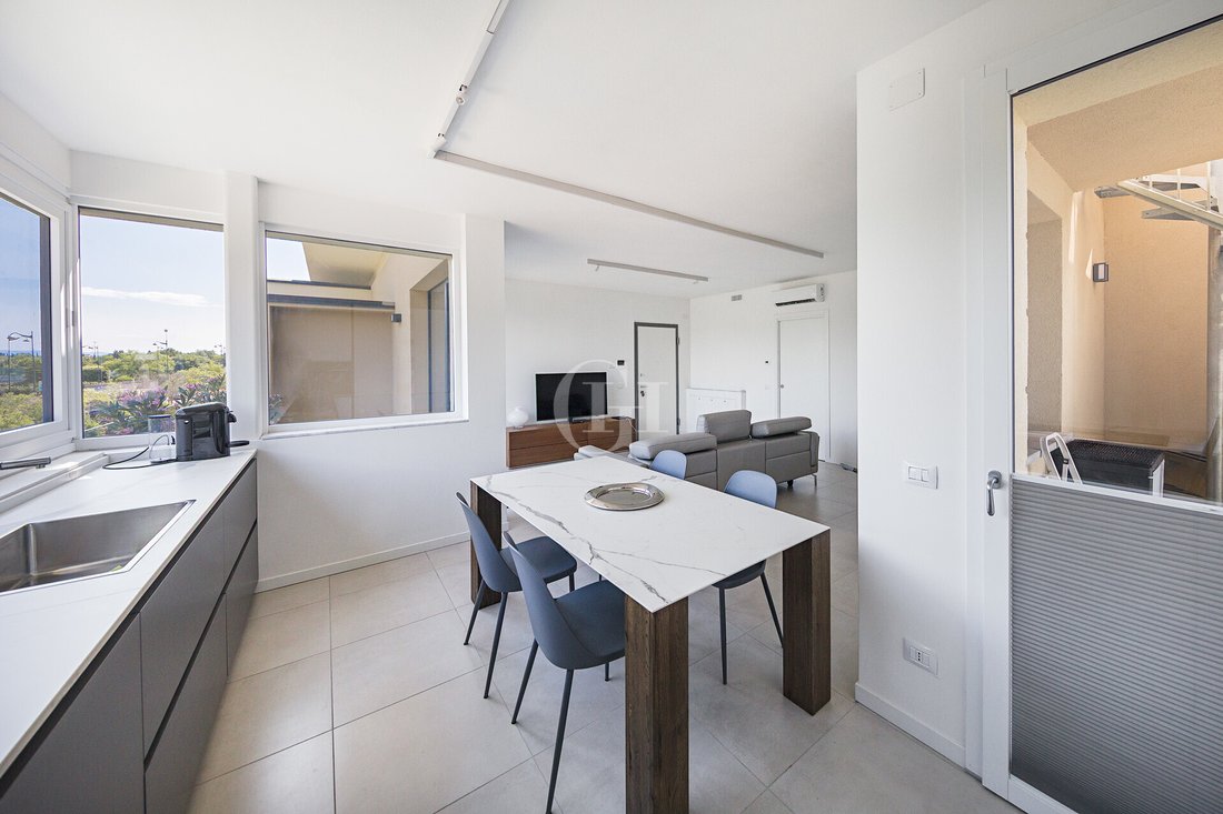 Apartment in Rivoltella, Desenzano del Garda, Lombardy 2 - 17642491