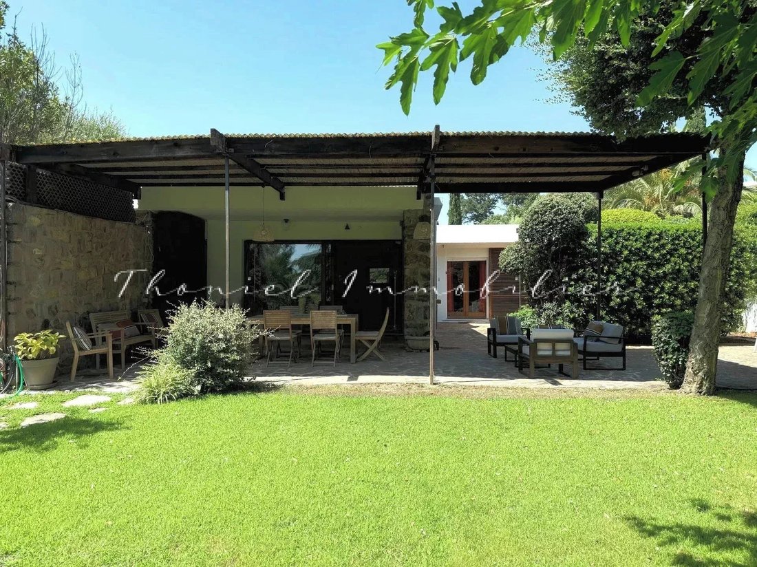 House in Grimaud, Provence-Alpes-Côte d'Azur, France 4 - 15425053