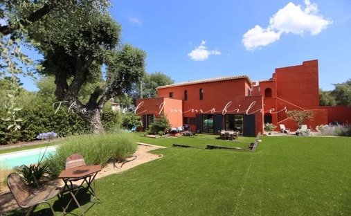 Maison à Grimaud, Provence-Alpes-Côte d'Azur, France 1