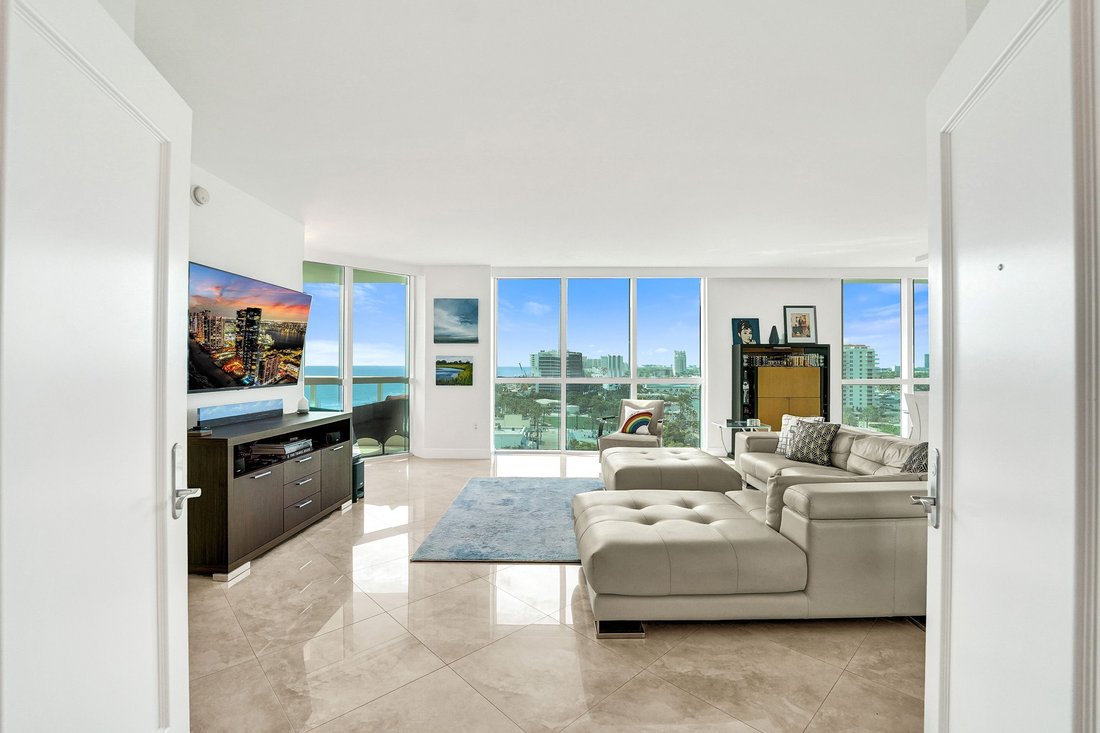 Condo in Fort Lauderdale, Florida, United States 2 - 17642281