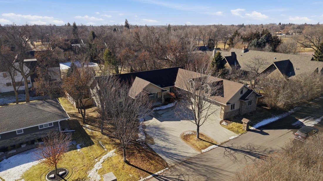 House in Aberdeen, South Dakota, United States 2 - 17642754