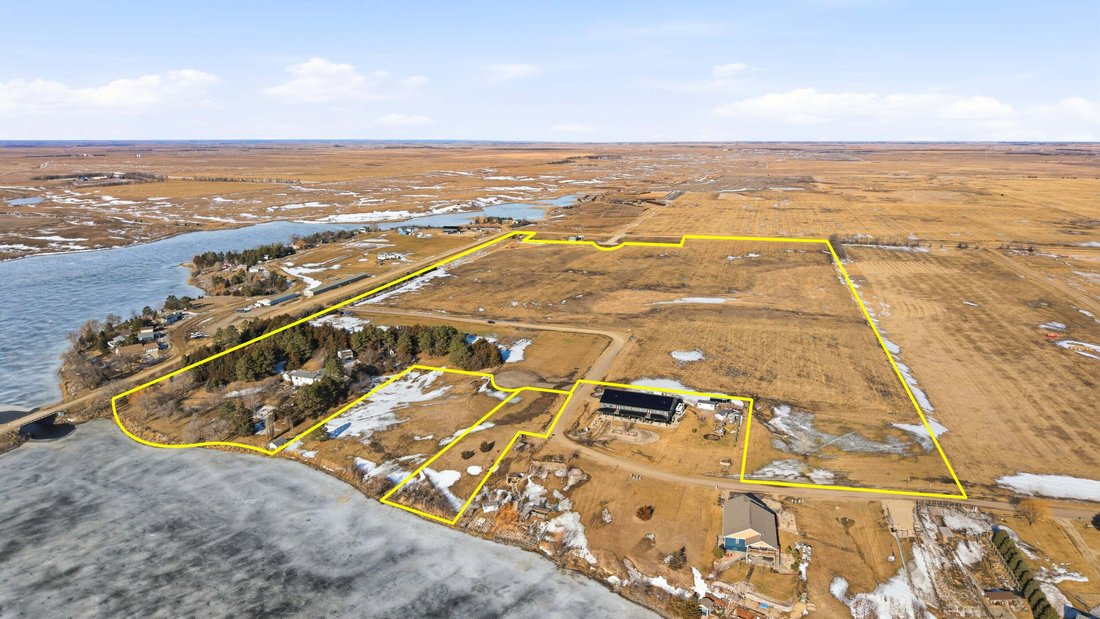 House in Aberdeen, South Dakota, United States 1 - 17642747