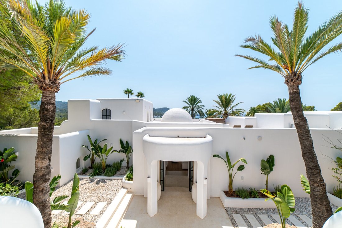 Villa in Sant Josep de sa Talaia, Balearic Islands, Spain 2 - 17643437