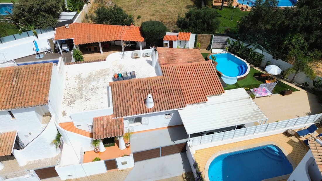 House in Olhos de Agua, Algarve, Portugal 4 - 17643531