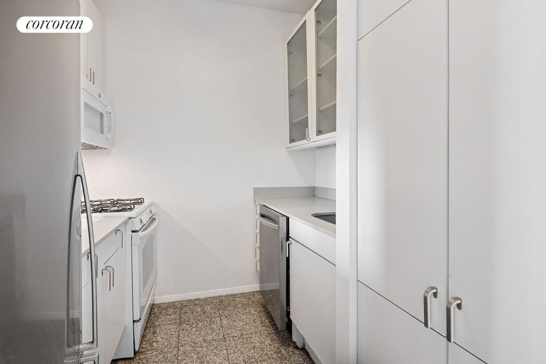 Condo in New York, New York, United States 4 - 17644189