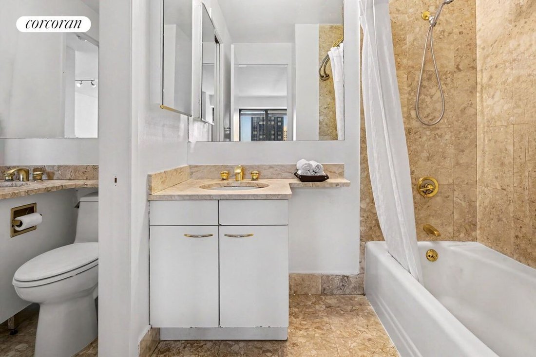 Condo in New York, New York, United States 5 - 17644189