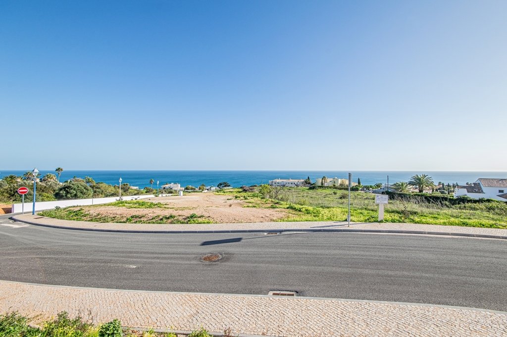 Land in Praia da Luz, Algarve, Portugal 1 - 17645556