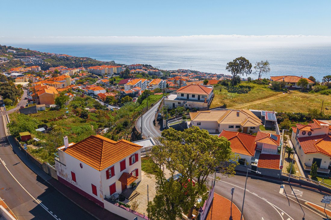 Villa in Caniço, Autonome Region Madeira, Portugal 2 - 17661149