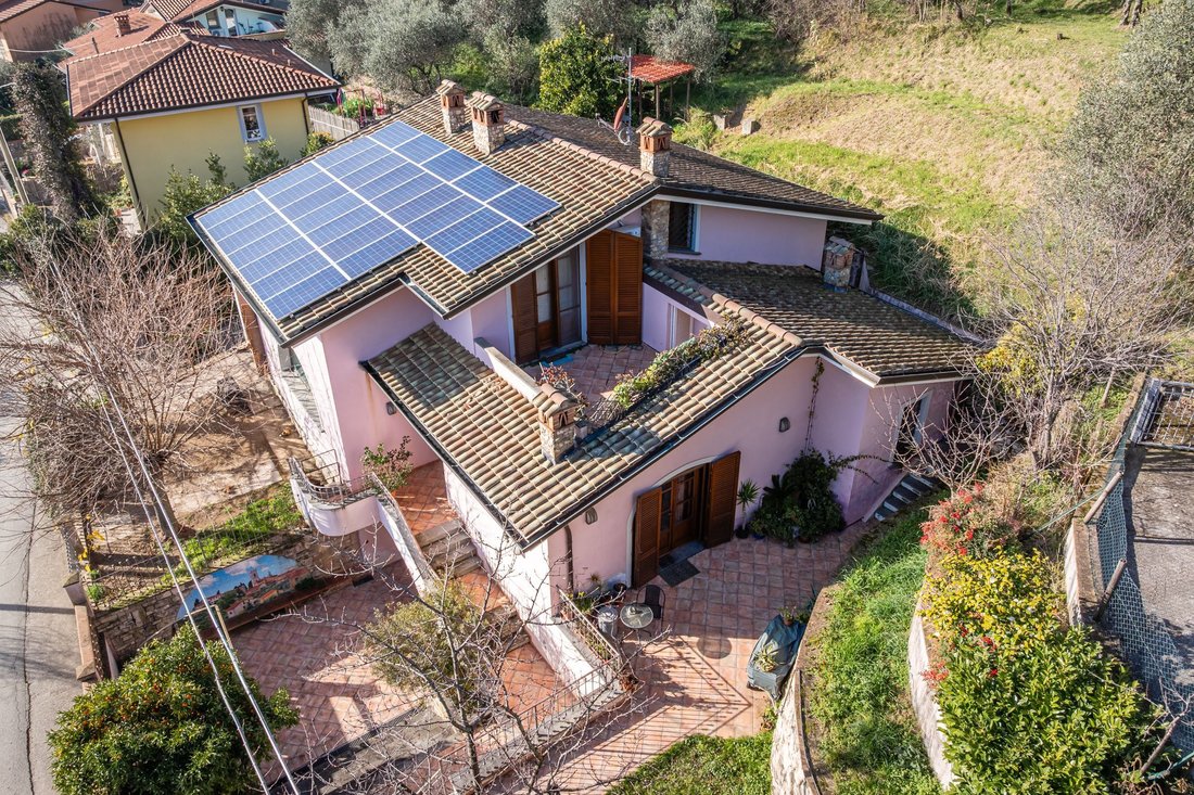 Villa in Bargecchia, Tuscany, Italy 3 - 17652664