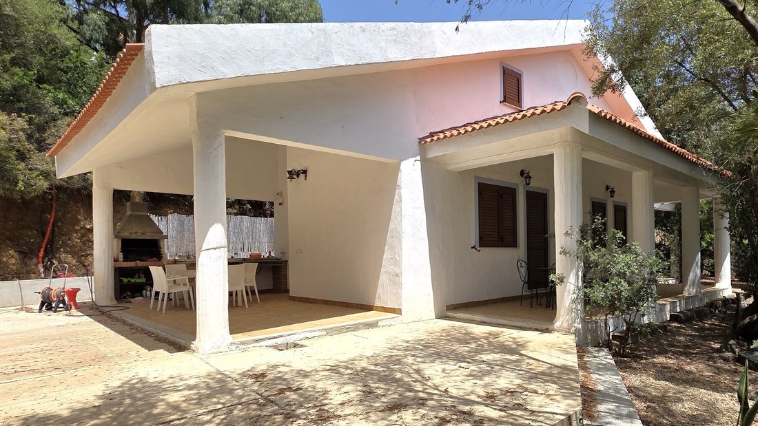Villa in Maracalagonis, Sardinia, Italy 2 - 17647465