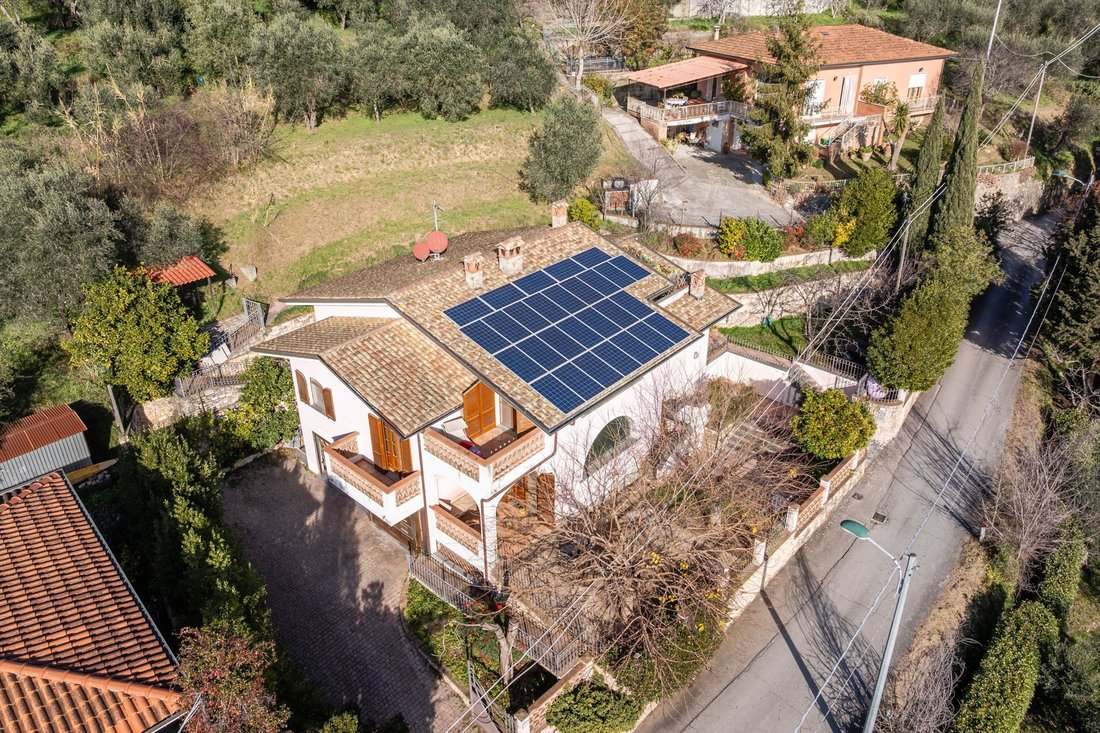 Villa in Bargecchia, Tuscany, Italy 2 - 17652664