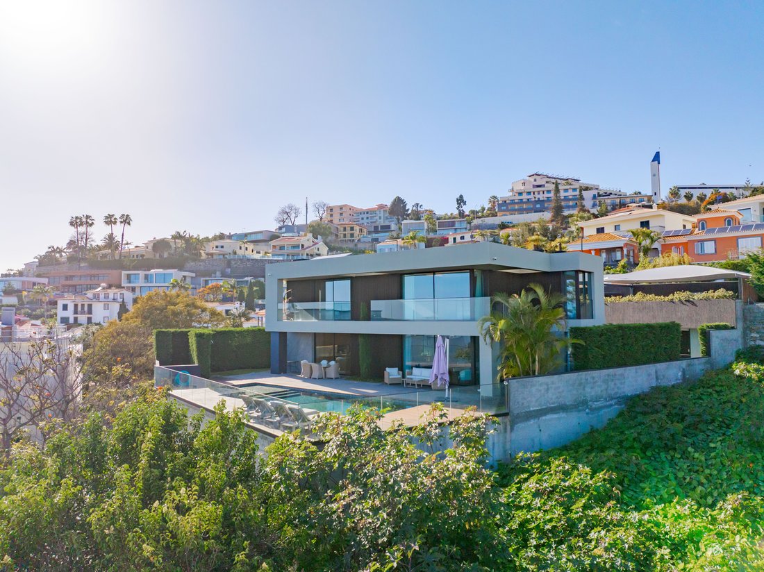 Villa in Sao Martinho, Madeira, Portugal 1 - 17652104