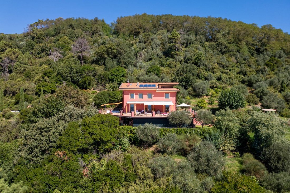 Villa in Massarosa, Tuscany, Italy 1 - 17652818