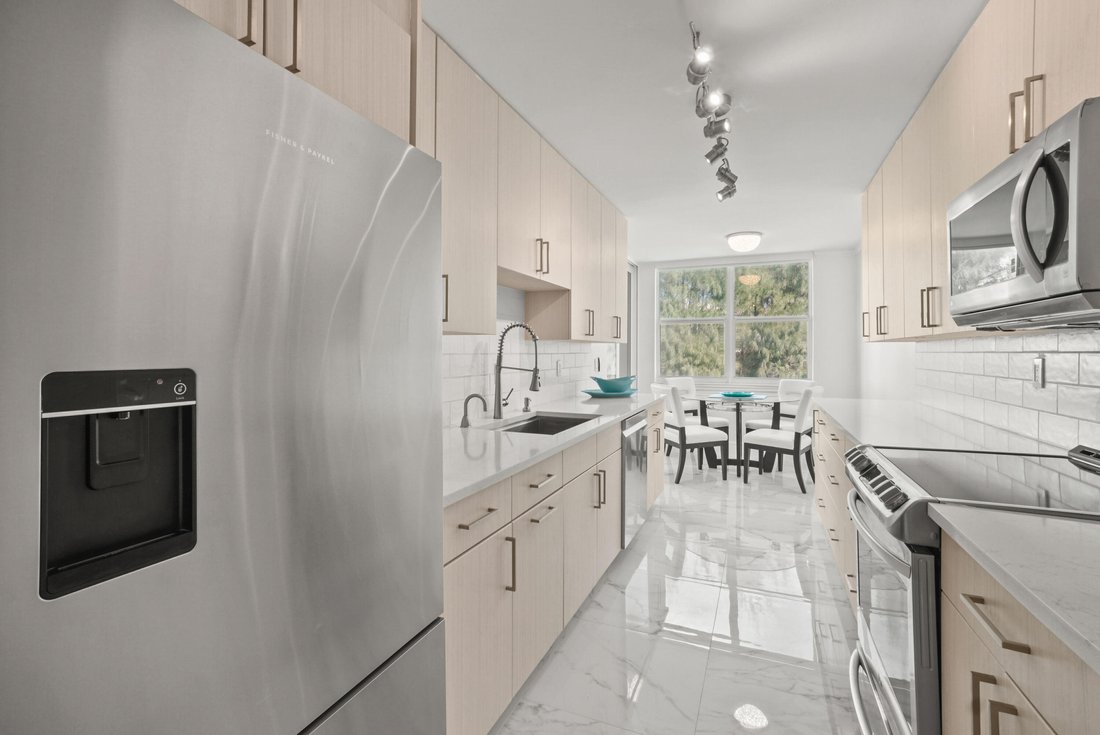 Condo in Palm Beach, Florida, United States 3 - 17646696