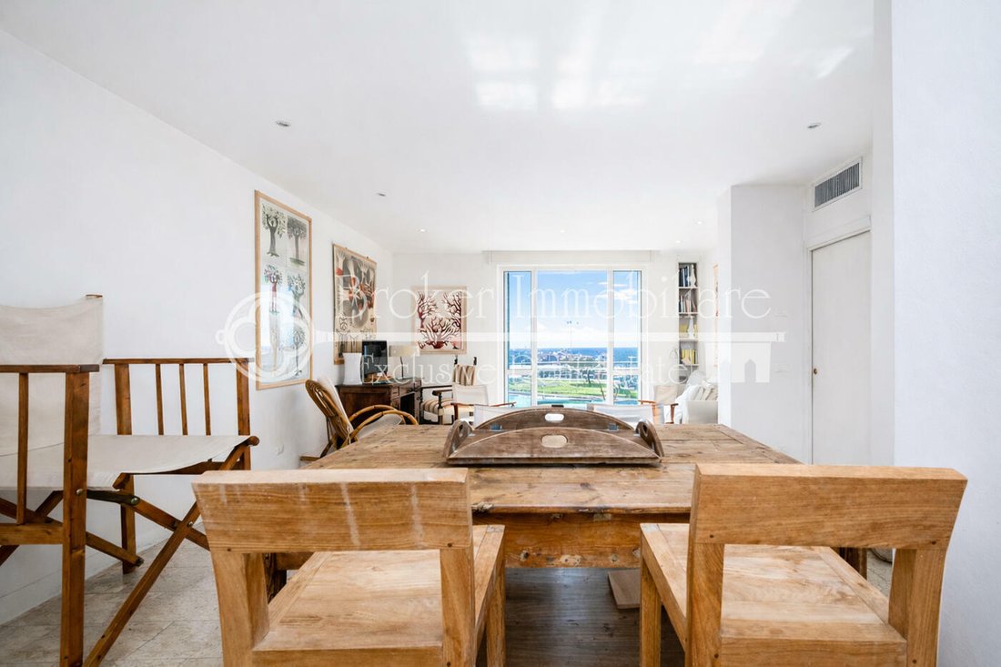 Apartment in Lungomare, Viareggio, Tuscany 4 - 17299783
