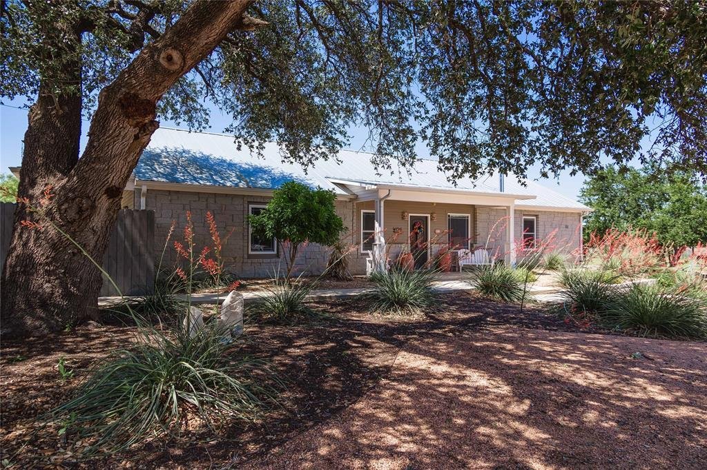 House in San Saba, Texas, United States 3 - 17660071