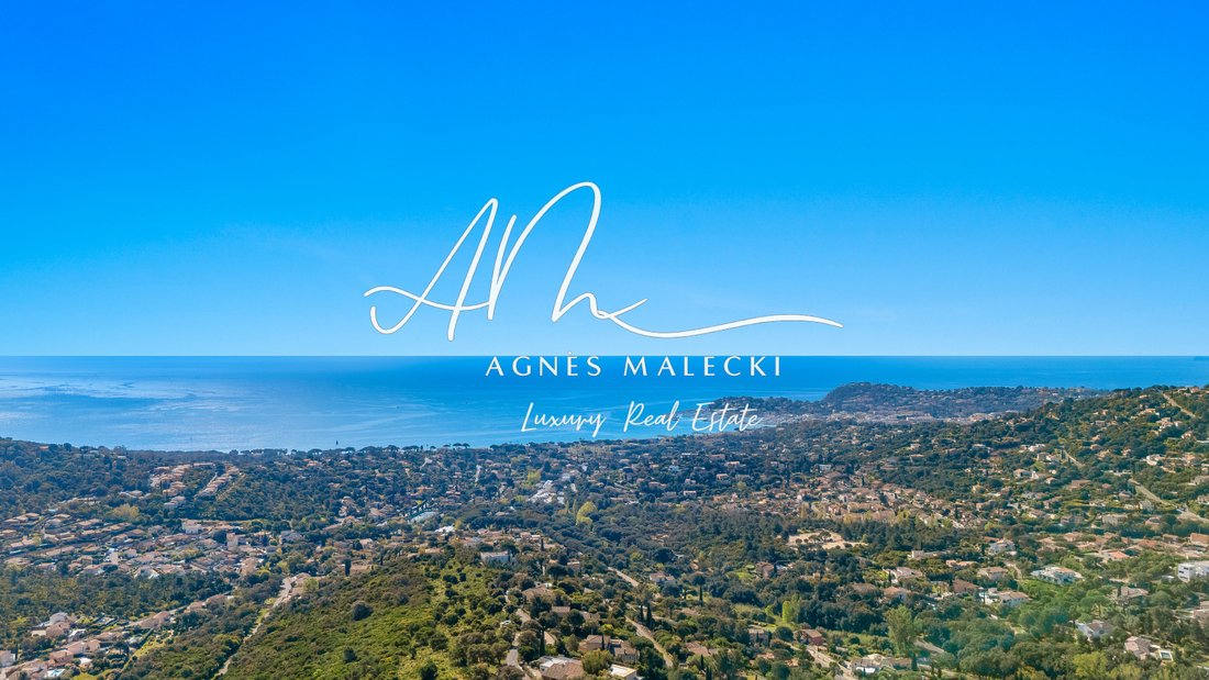 Estate in Nord, Cavalaire-sur-Mer, France 4 - 17654326