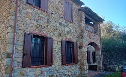Country House in Gavorrano, Tuscany, Italy 1