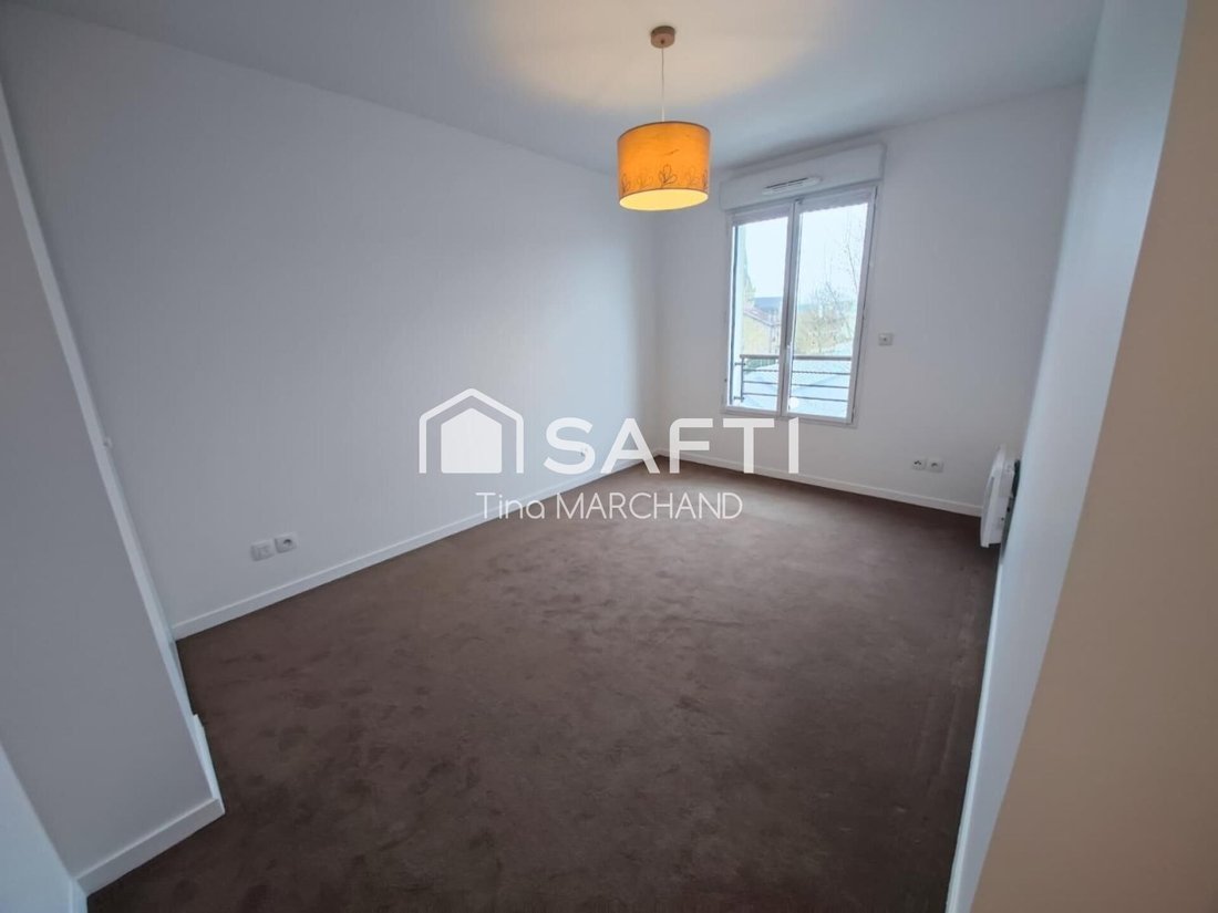 Apartment in Napoleon, Maisons-Laffitte, France 4 - 17654989