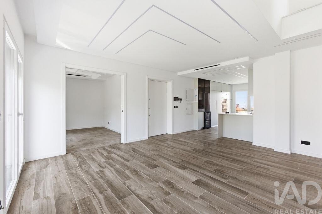 Apartment in Santa Iria de Azoia, Sao Joao da Talha e Bobadela, Lisbon, Portugal 4 - 17329933