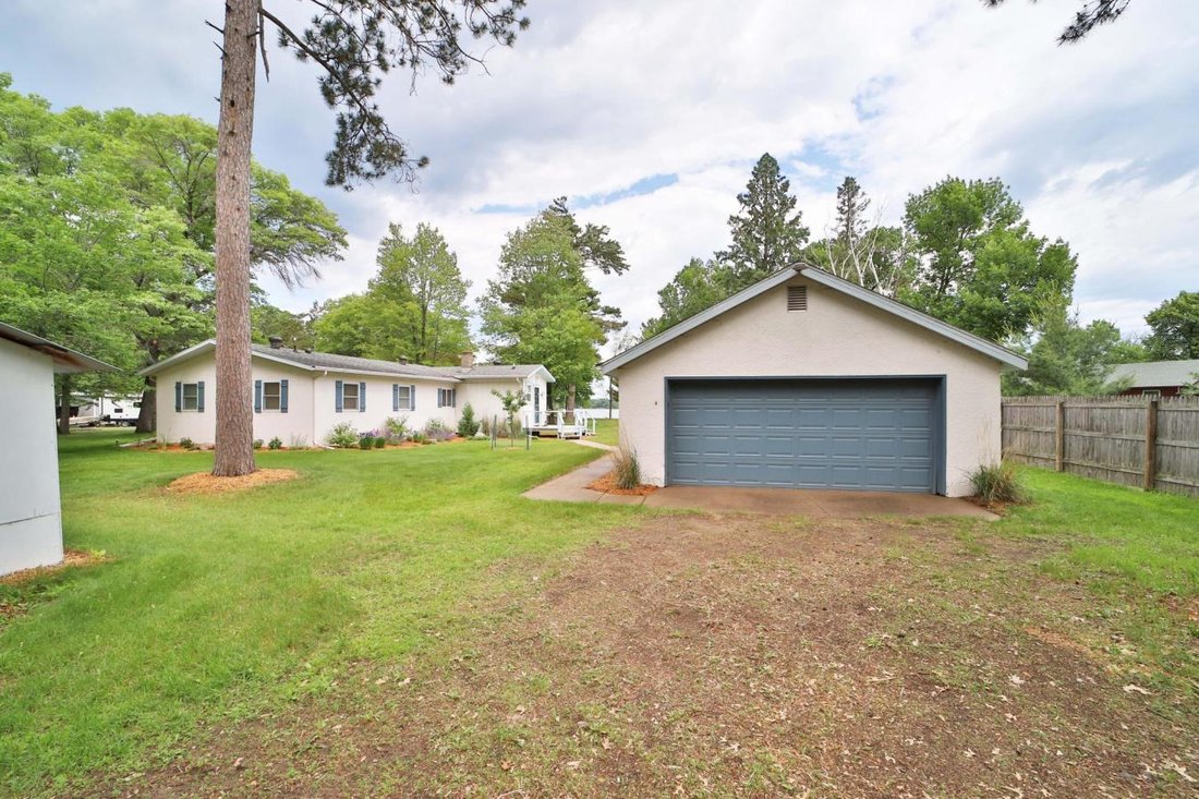 House in Brainerd, Minnesota, United States 2 - 17658076