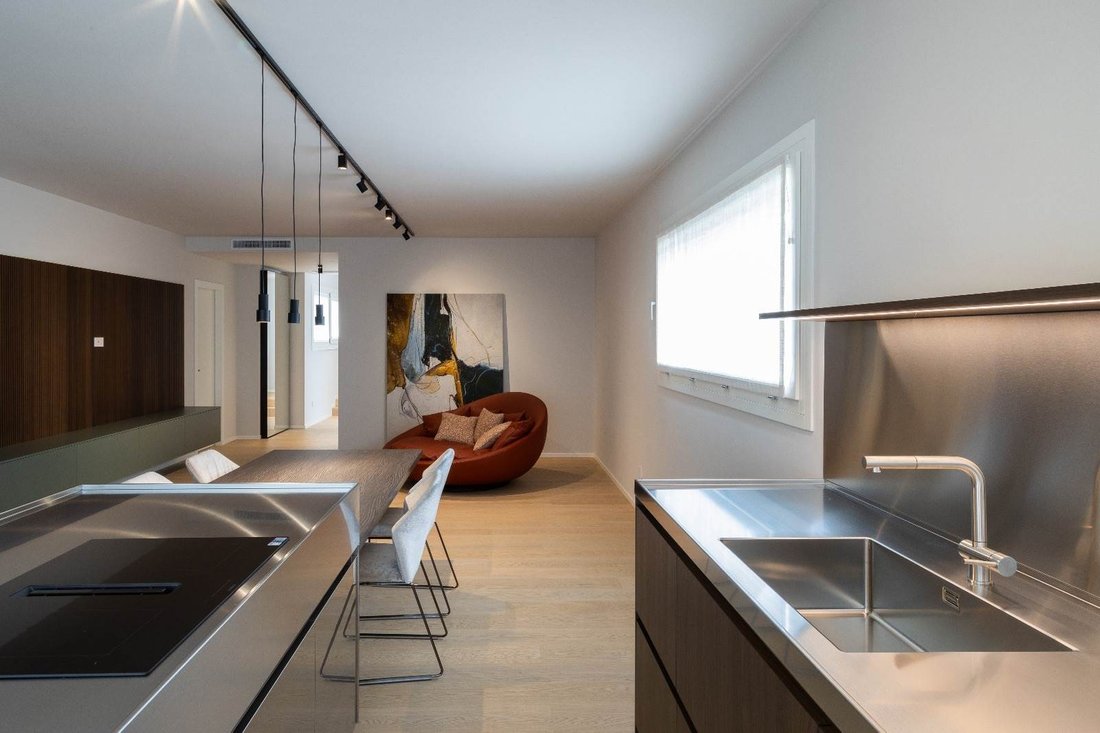 Apartment in Montebelluna, Veneto, Italy 3 - 17648139