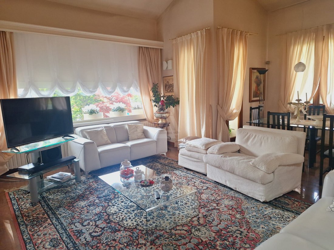 Villa in Castelfranco Veneto, Veneto, Italy 1 - 17650440