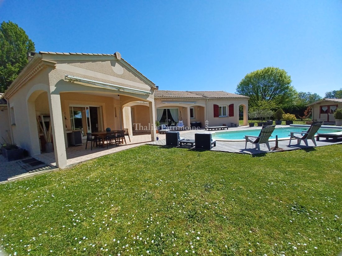 House in Sadirac, Nouvelle-Aquitaine, France 4 - 12605627